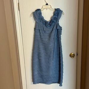 London Times sz 14 shimmer blue tiered formal cocktail dress sleeveless